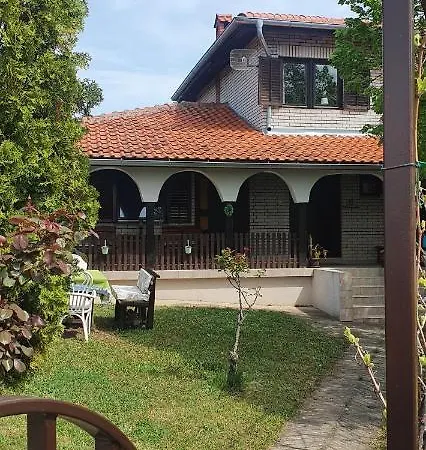 Vinogradski Belgrade, Sopot,kosmaj Tatil Evi *