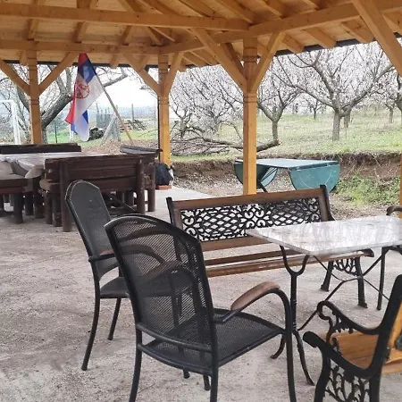 Vinogradski Belgrade, Sopot,kosmaj Holiday home *